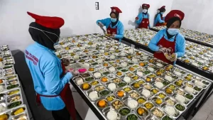 Pemerintah Targetkan Program Makan Bergizi Gratis Jangkau 20 Juta Penerima dan Ciptakan 290 Ribu Lapangan Kerja